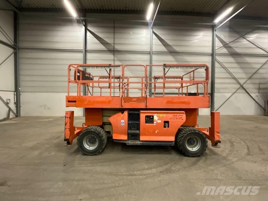 JLG 3394 RT Nůžková zvedací plošina