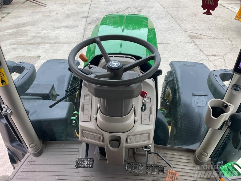 John Deere 6195 R Traktory