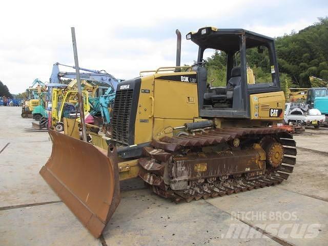 CAT D3KLGP Pásové dozery