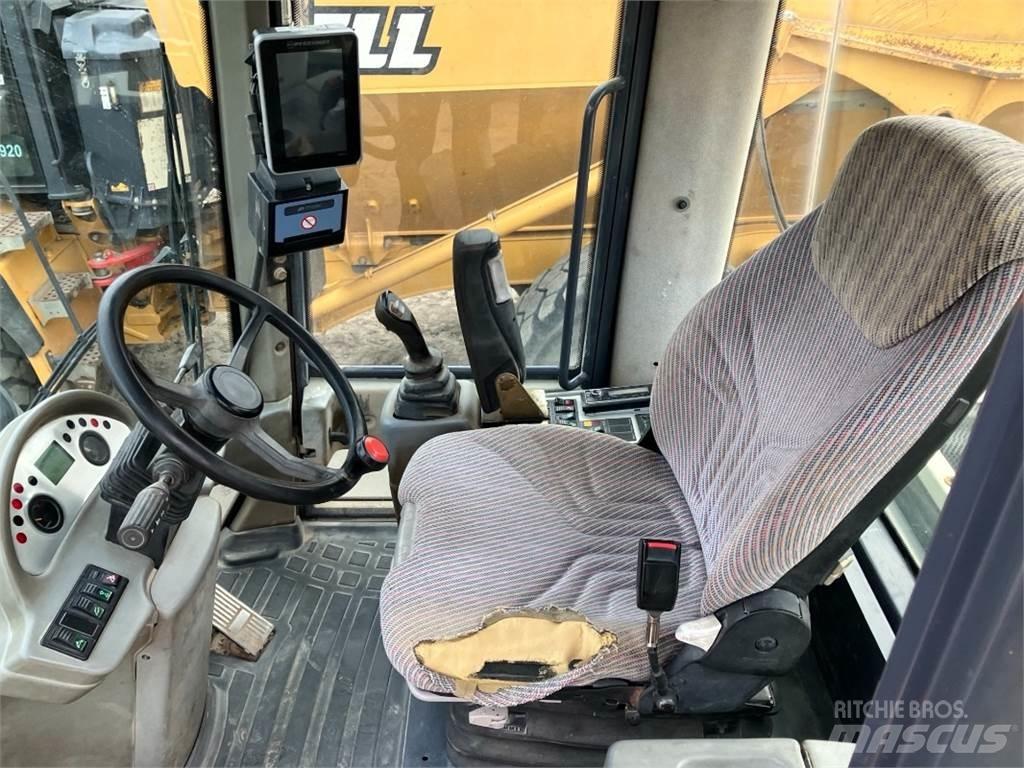 Terex TL310 Kolové nakladače