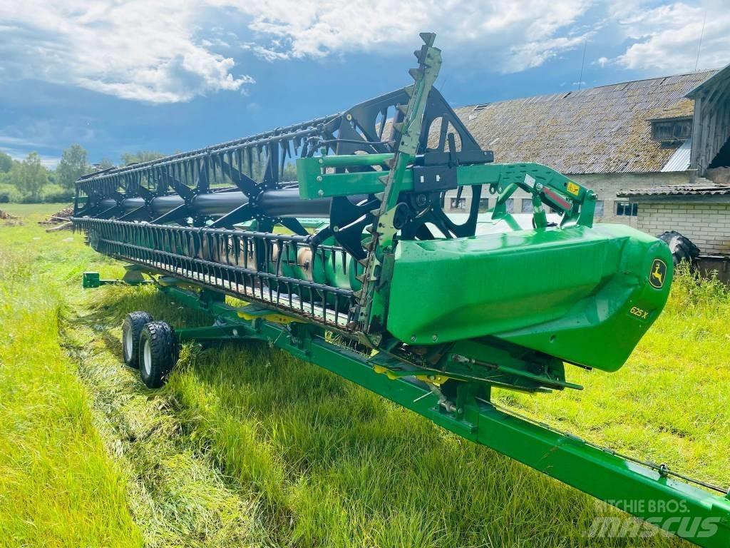 John Deere T670i Sklízecí mlátičky