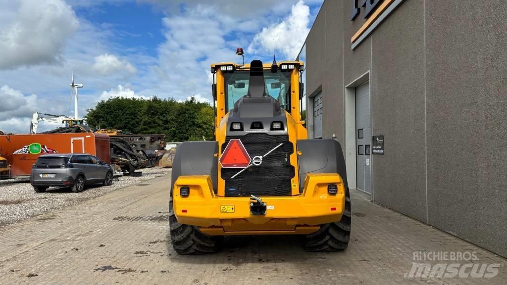 Volvo L 90 H Kolové nakladače