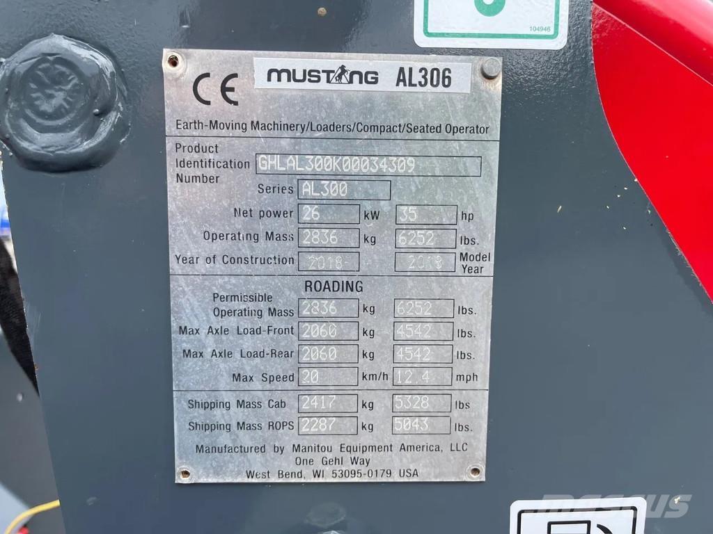 Mustang AL306 Kolové dozery