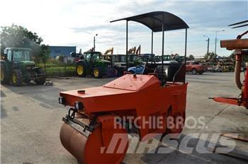 Bomag BW 90 Tandemové válce