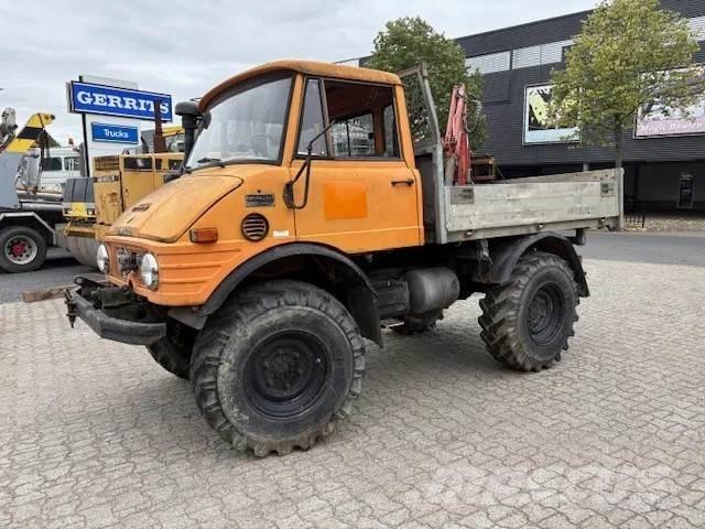 Unimog U600 Další