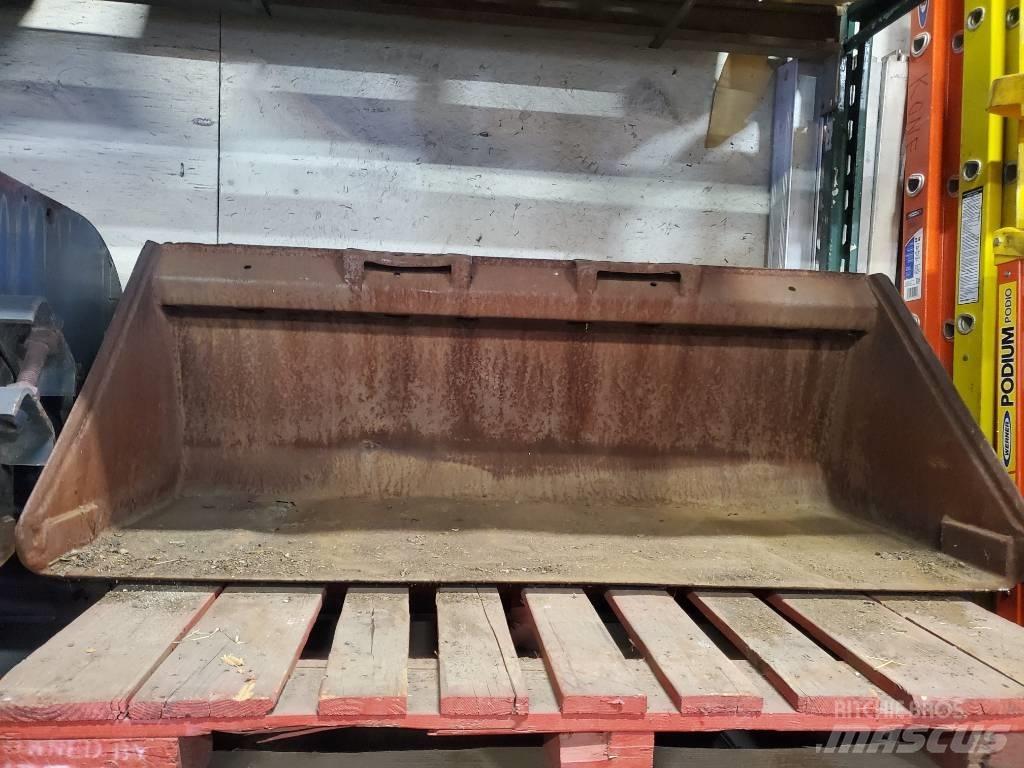 Bobcat 753 G Smykem řízené nakladače