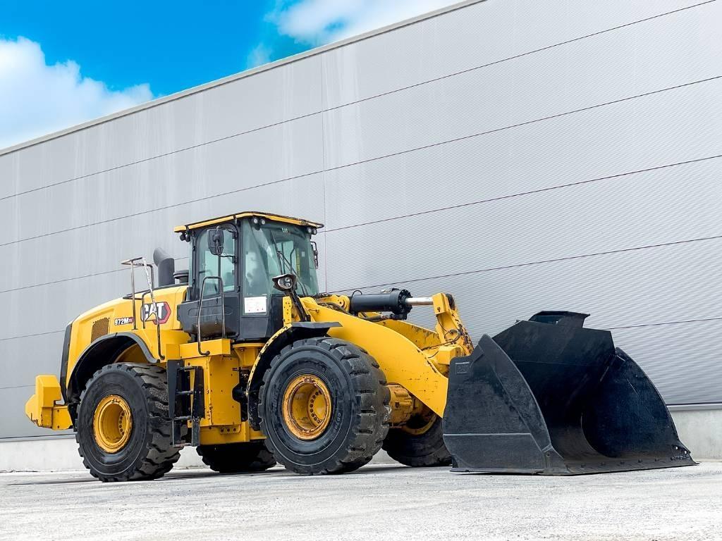 CAT 972M Kolové nakladače