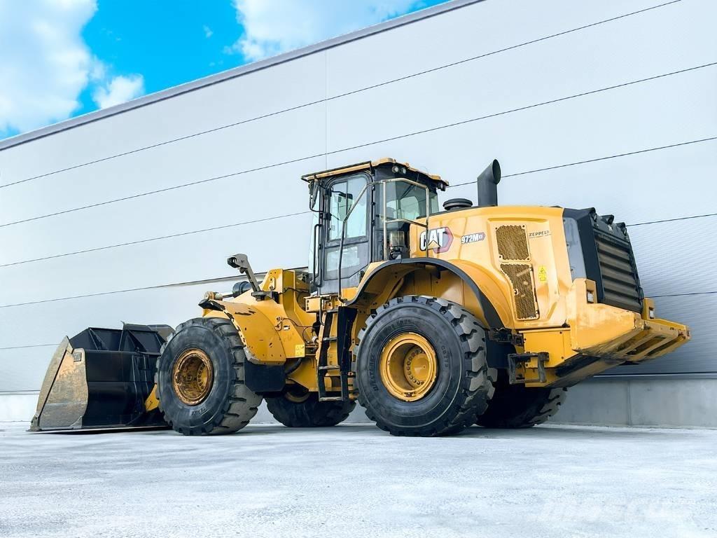 CAT 972M Kolové nakladače