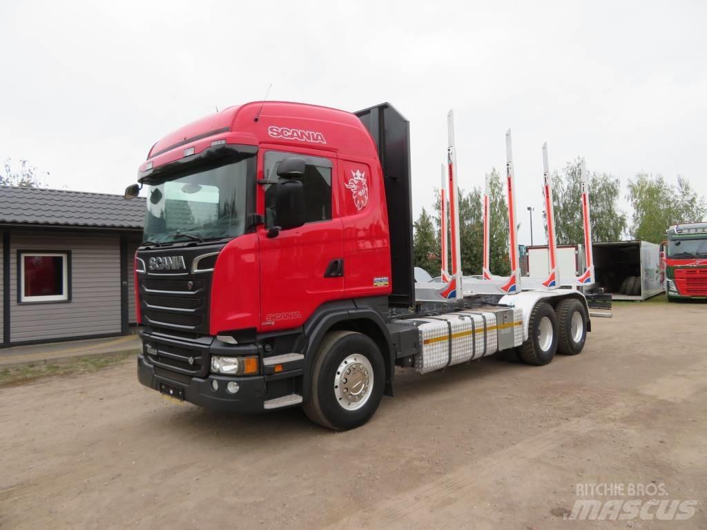 Scania R 520 Vozy na přepravu kmenů