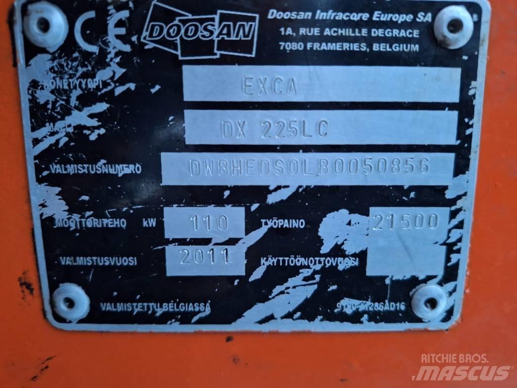 Doosan DX 225 LC Pásová rýpadla