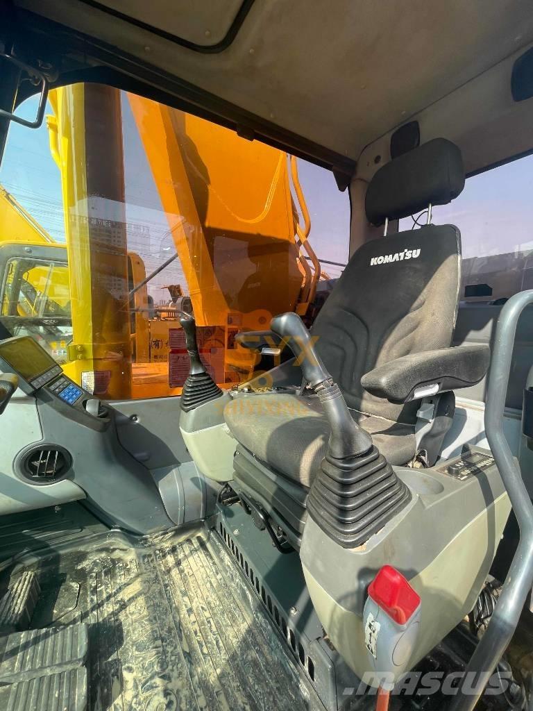 Komatsu PC 450 LC-8 Pásová rýpadla