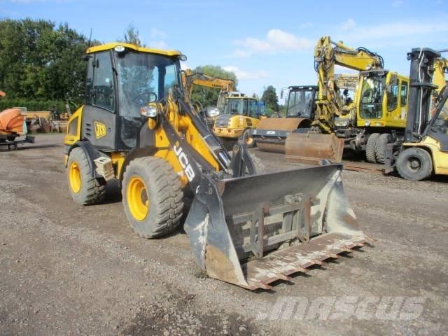 JCB 407 Kolové nakladače