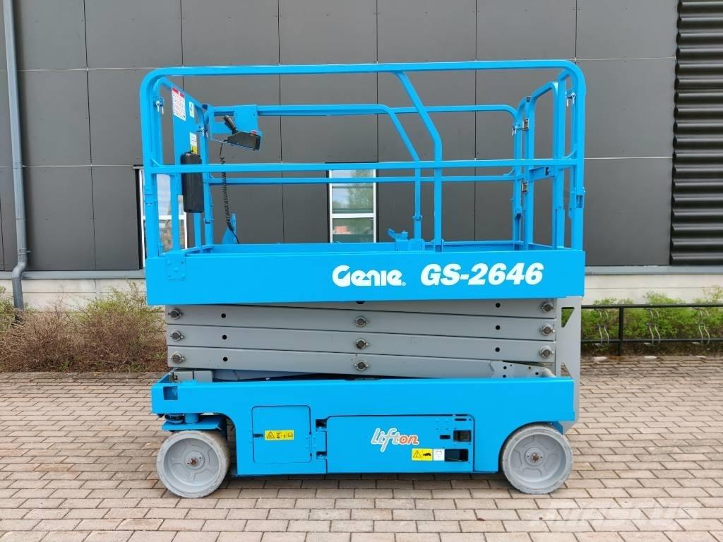 Genie GS 2646 Vertikální sloupové výtahy