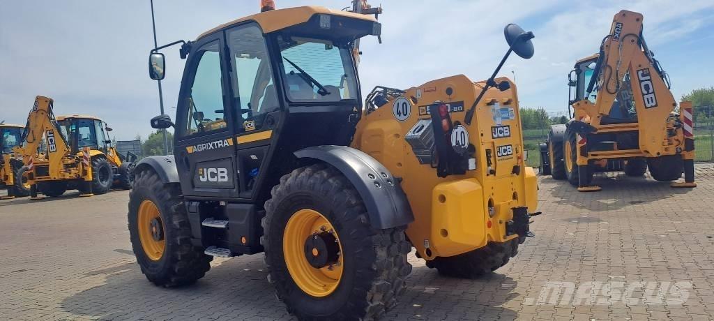 JCB 560-80 Teleskopické manipulátory