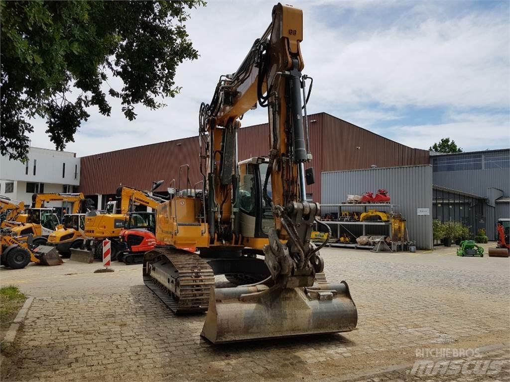 Liebherr R920 Pásová rýpadla