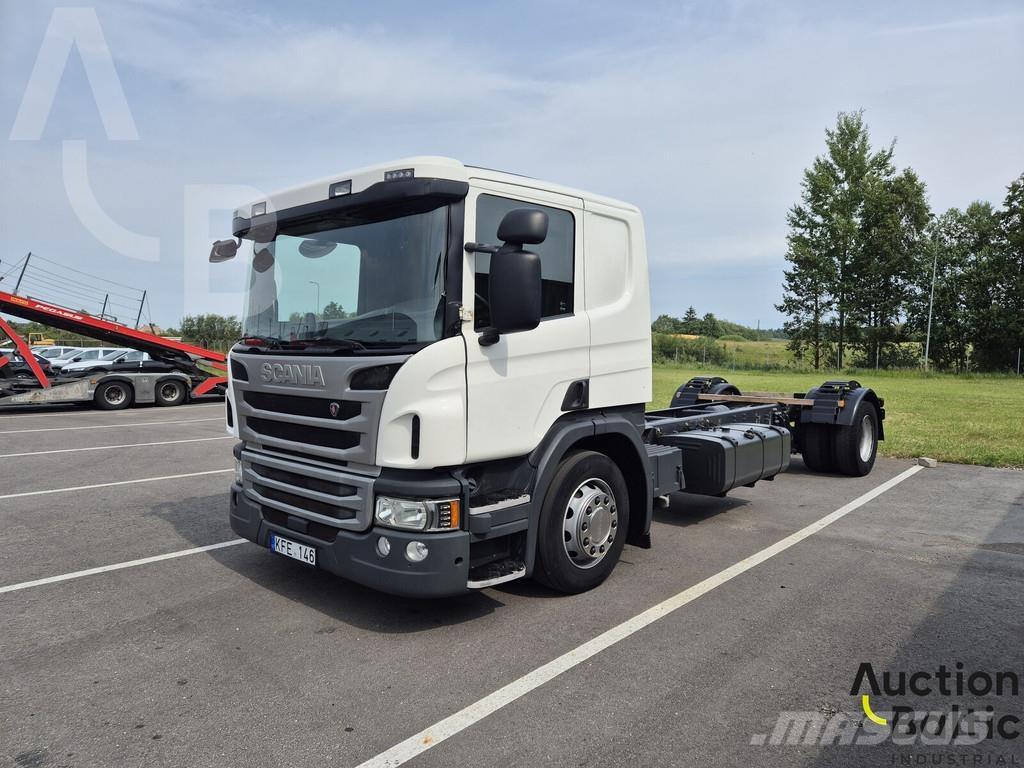 Scania P 450 Nákladní vozidlo bez nástavby