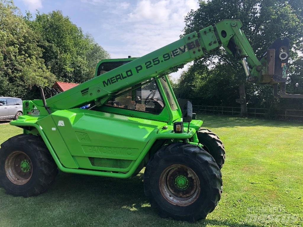 Merlo P25.9 Teleskopické manipulátory