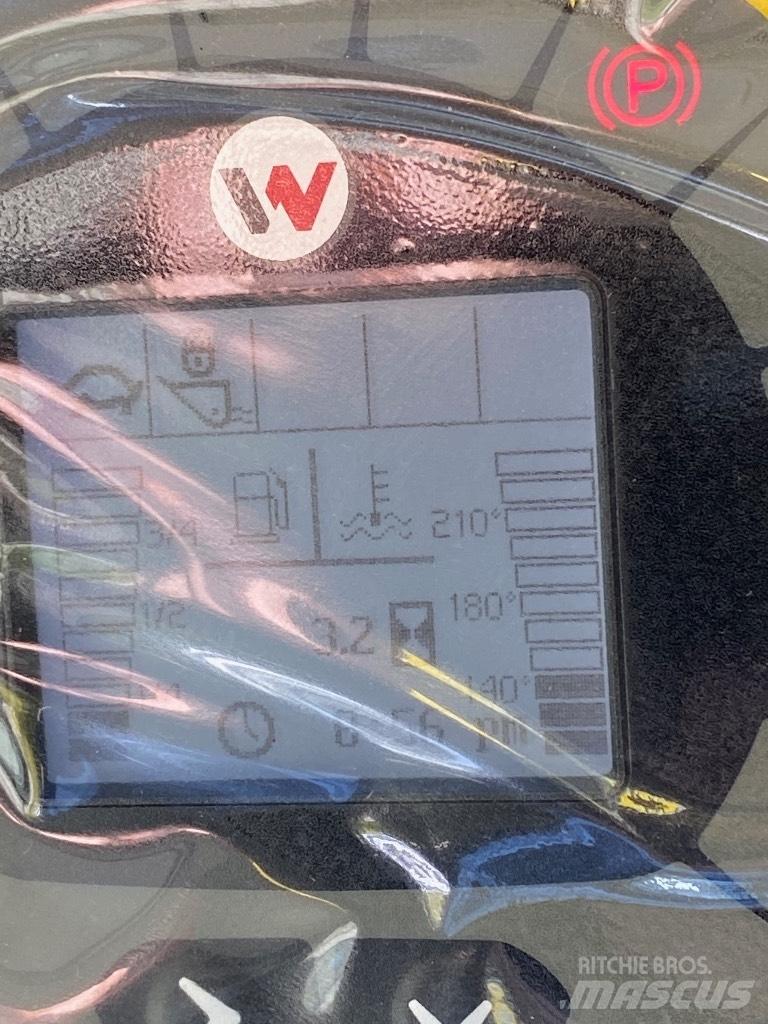 Wacker Neuson SW21 Smykem řízené nakladače