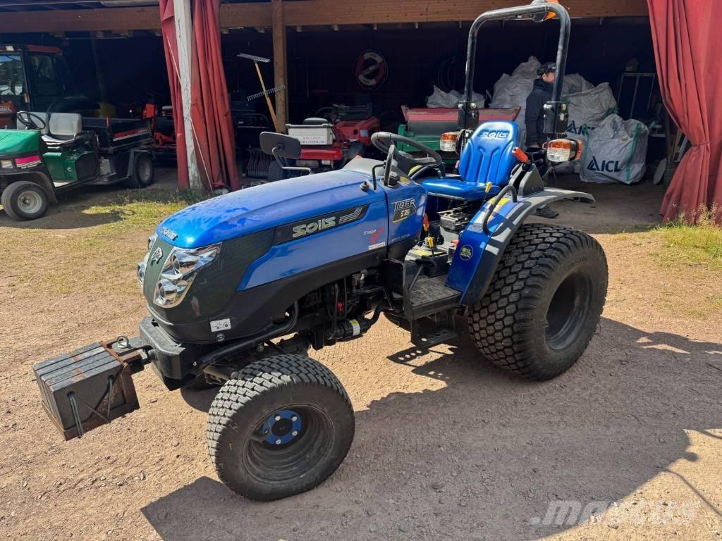 Solis S26 4WD Kompaktní traktory