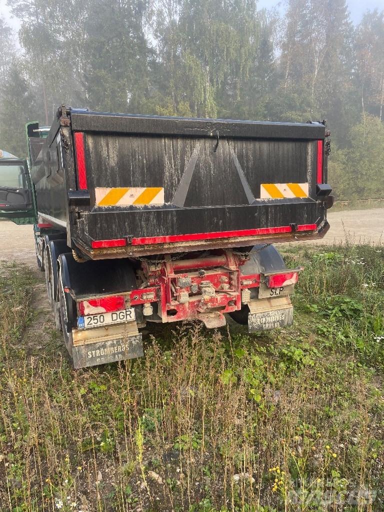 Scania R 560 Sklápěče