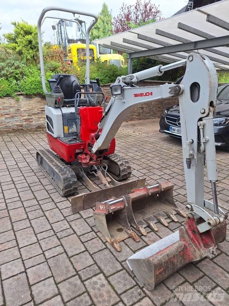 Takeuchi TB 210 R Mini rýpadla < 7t