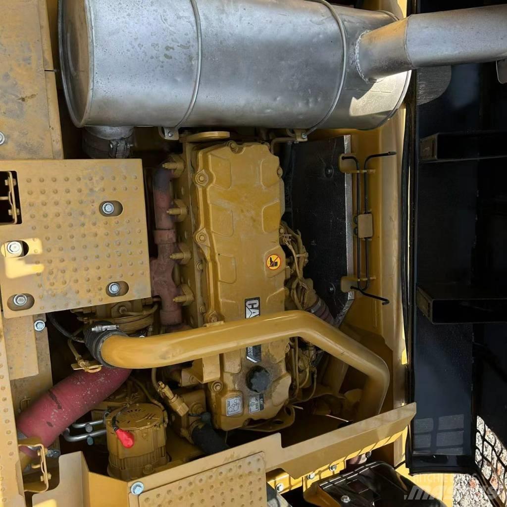 CAT 336 D Pásová rýpadla