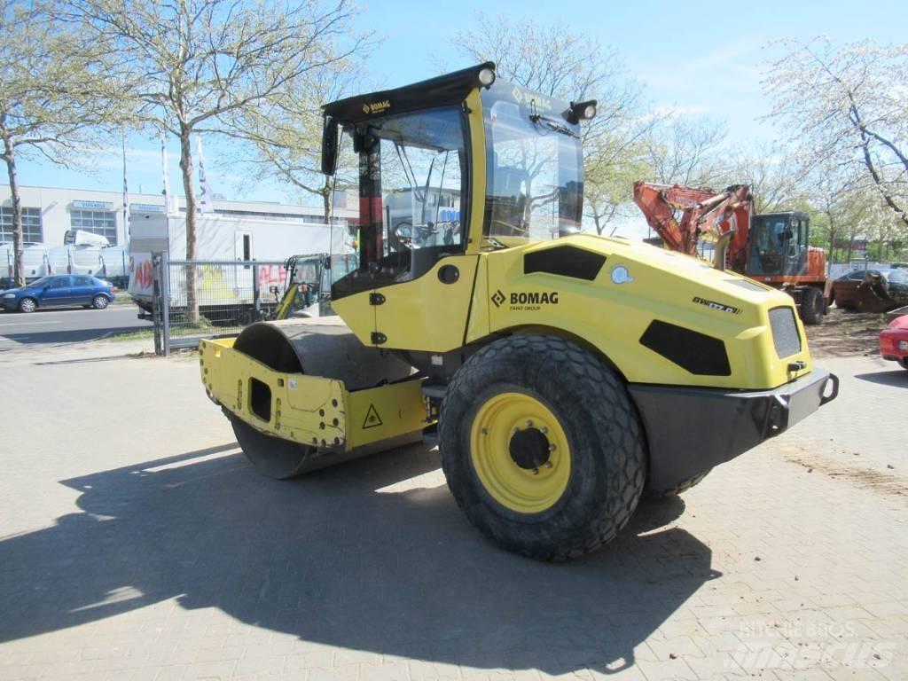 Bomag BW177-5D Tahačové válce