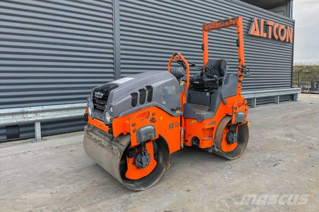 Hamm HD 12 VV Tandemové válce