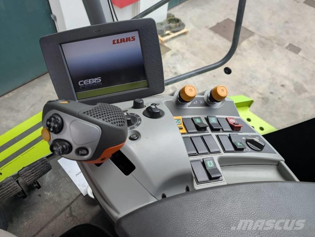 CLAAS Lexion 760 TT Sklízecí mlátičky