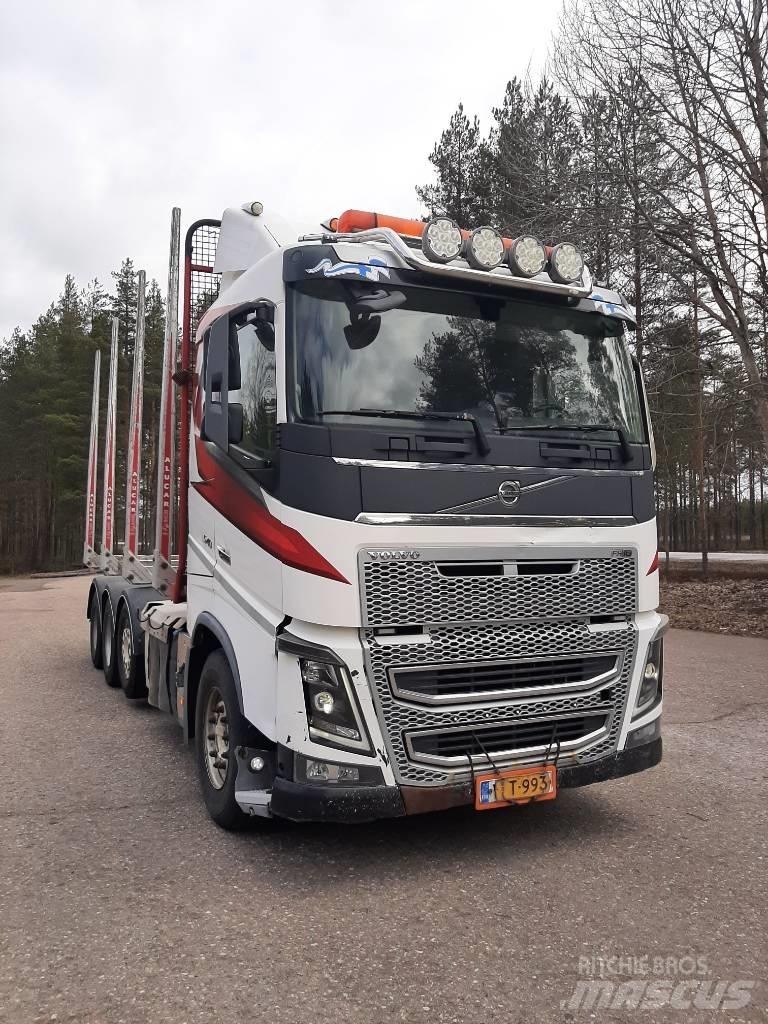 Volvo FH 13 Vozy na přepravu kmenů