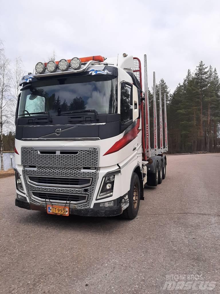 Volvo FH 13 Vozy na přepravu kmenů