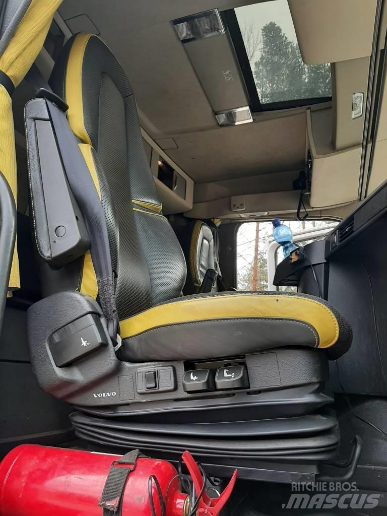 Volvo FH 13 Vozy na přepravu kmenů