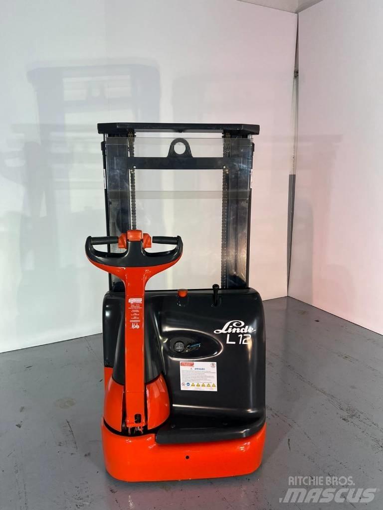 Linde L12 Ruční paletový vozík