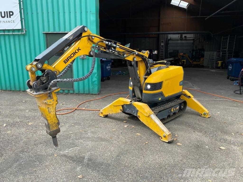 Brokk 170 Demoliční rýpadla