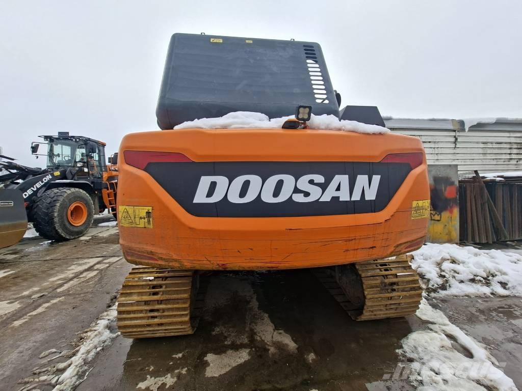 Doosan DX 255 LC-5 Pásová rýpadla