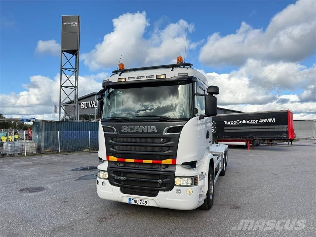 Scania R 520 6X2 Hákový nosič kontejnerů
