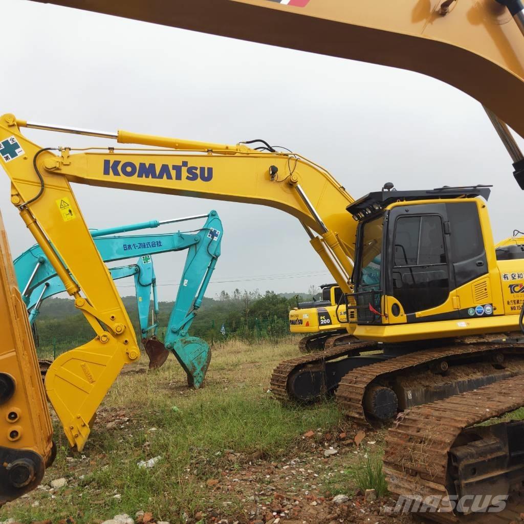 Komatsu PC200-8 Pásová rýpadla