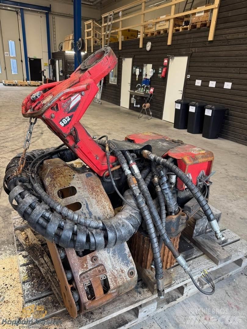 Komatsu S82 Těžební hlavy