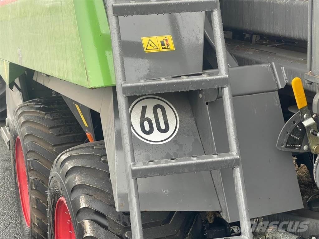 Fendt 1290 S Lis na hranaté balíky