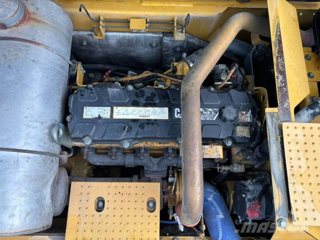 CAT 336 D L Pásová rýpadla