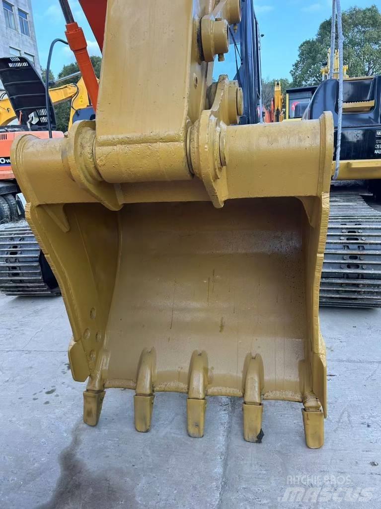 CAT 320 C Pásová rýpadla