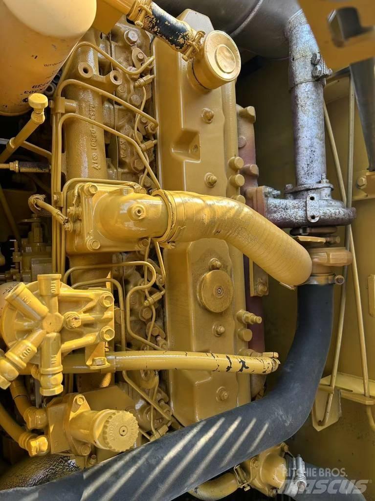 CAT 320 C Pásová rýpadla