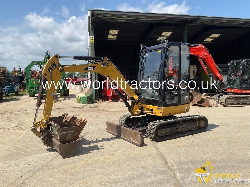 CAT 302.7 D Mini rýpadla < 7t