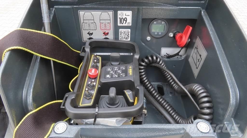 Bomag BMP 8500 Další válce