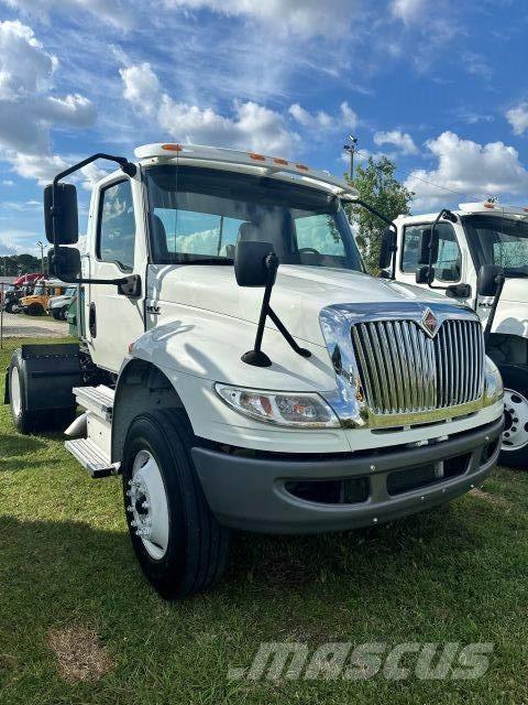 International MV607 Tahače