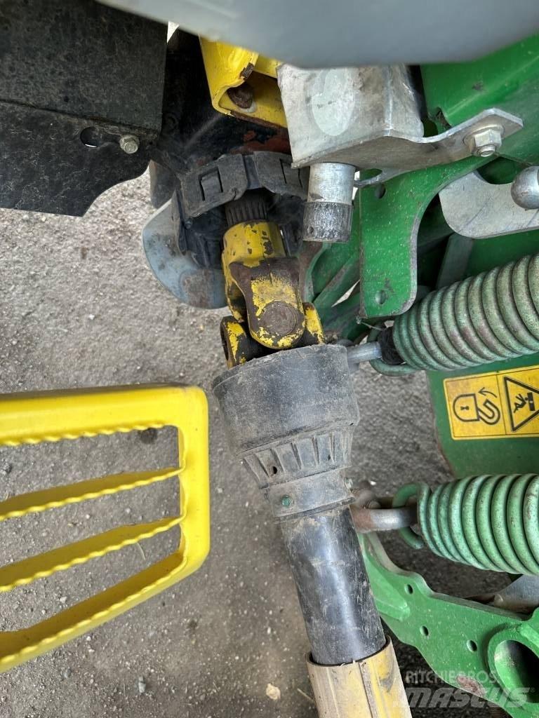 John Deere 8600 Samojízdné sekačky
