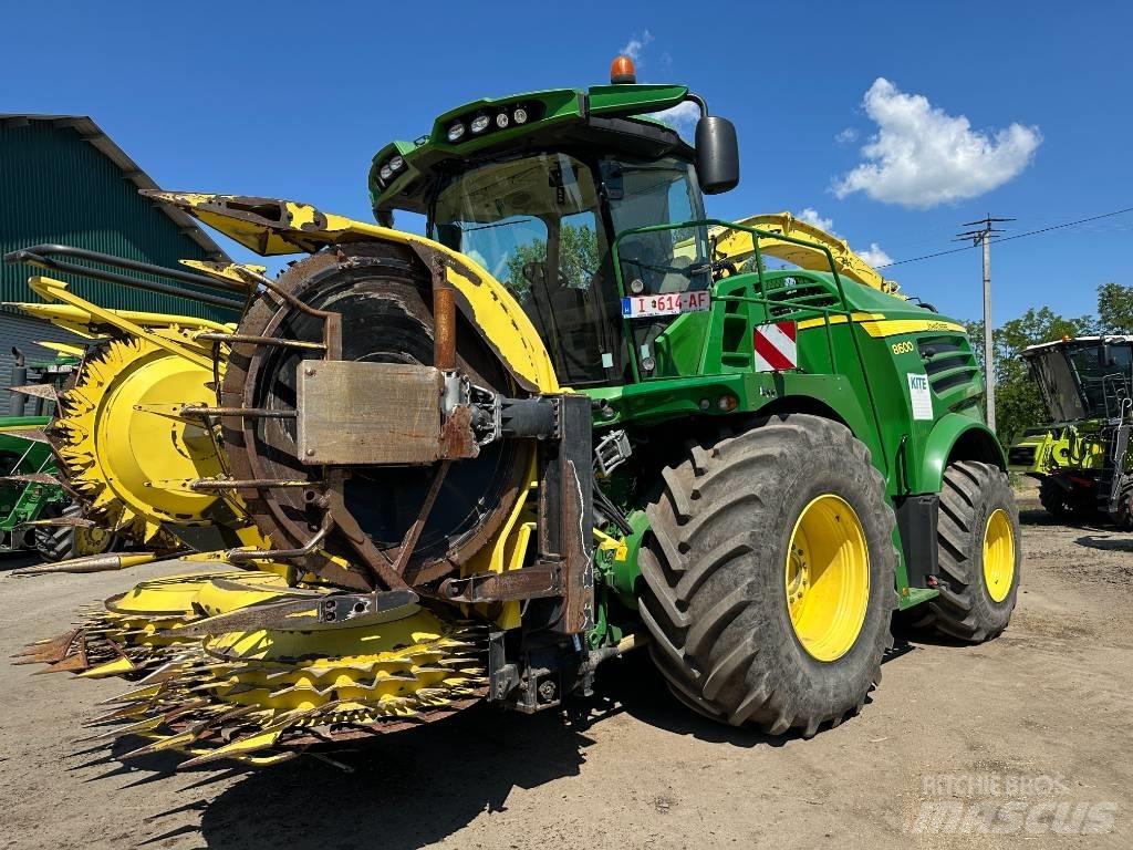 John Deere 8600 Samojízdné sekačky
