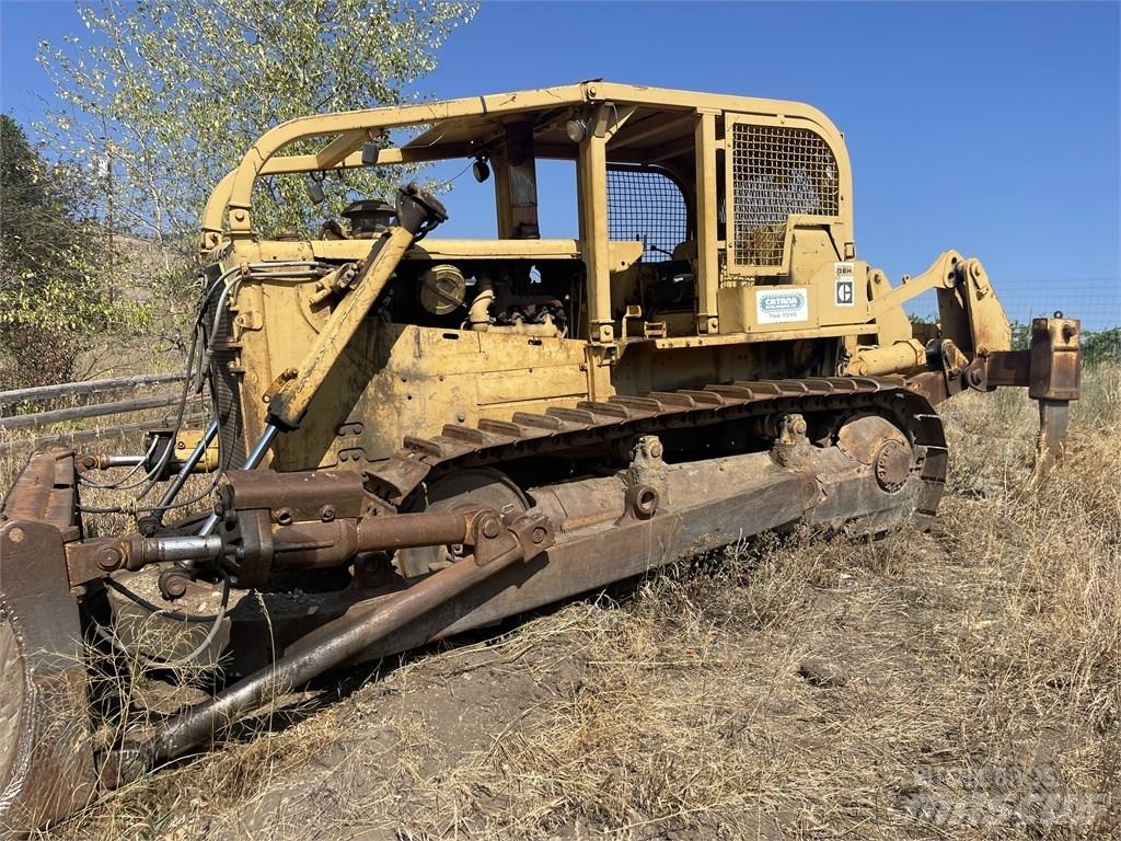 CAT D8H Pásové dozery