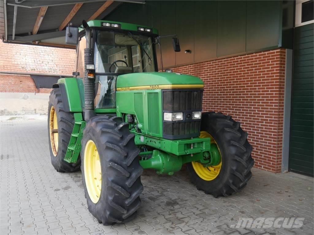 John Deere 7800 Traktory