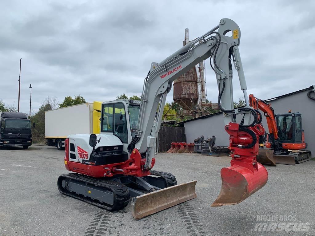 Takeuchi TB 370 Midi rýpadla 7t - 12t